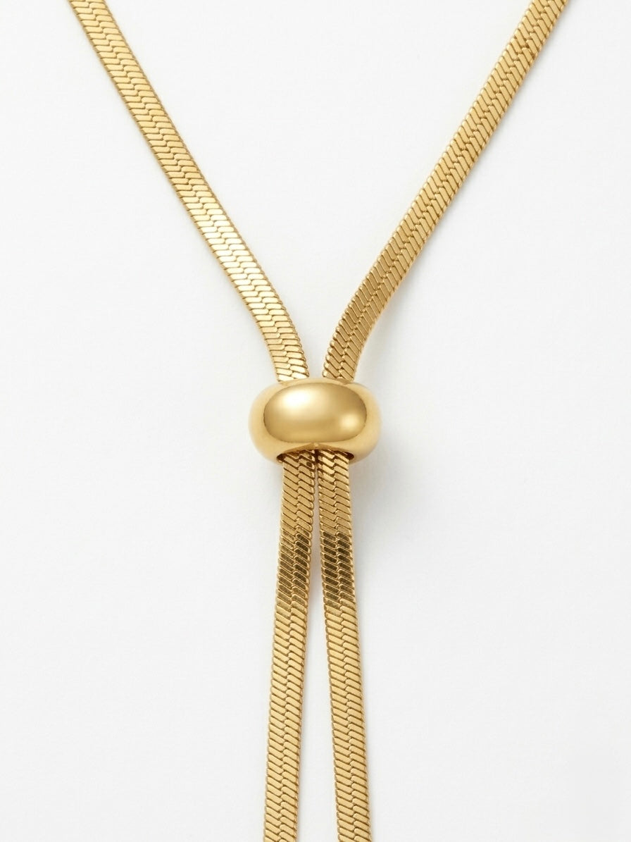 Knot Necklace